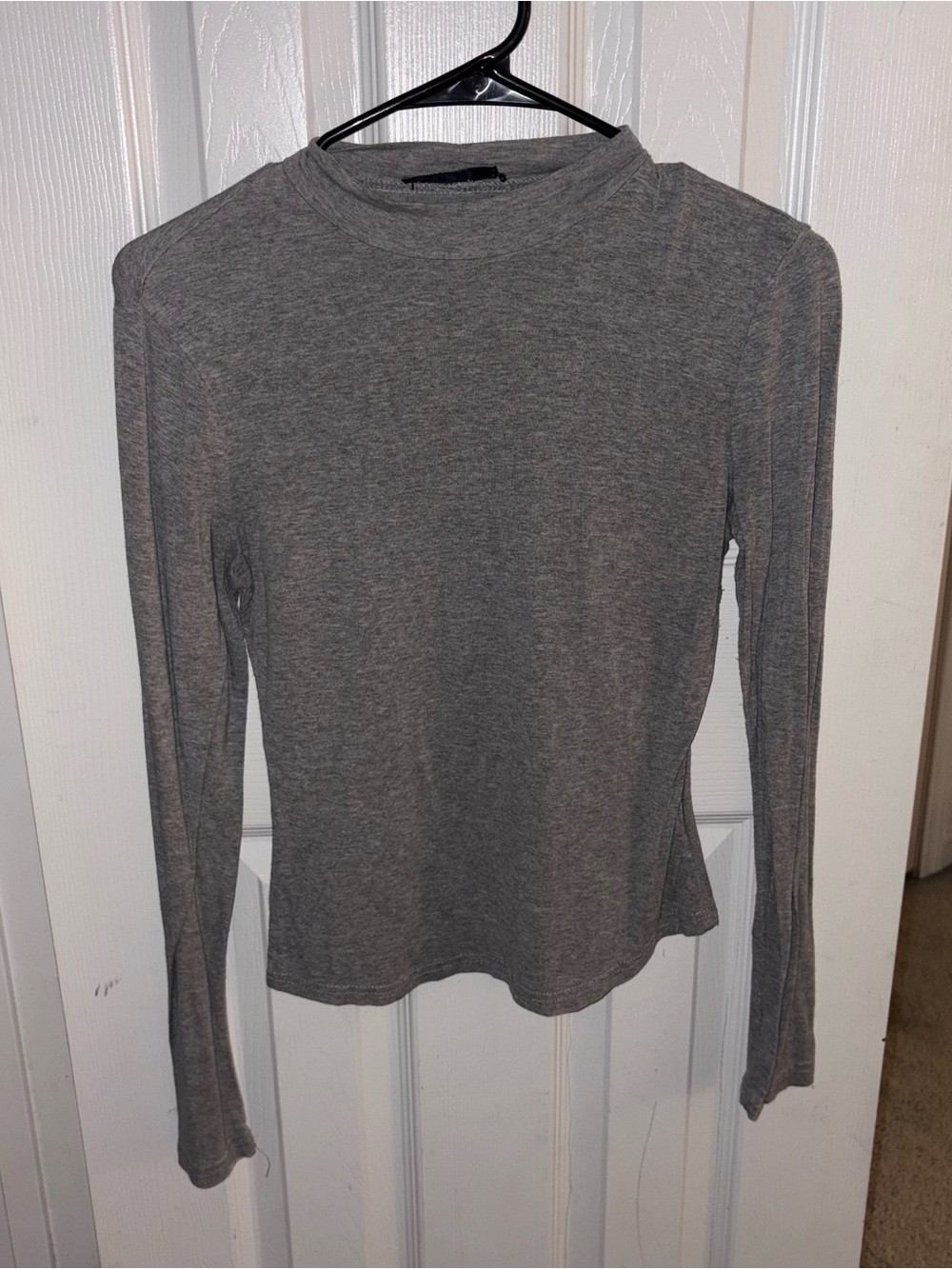 SHEIN Gray Long Sleeve Crewneck Top